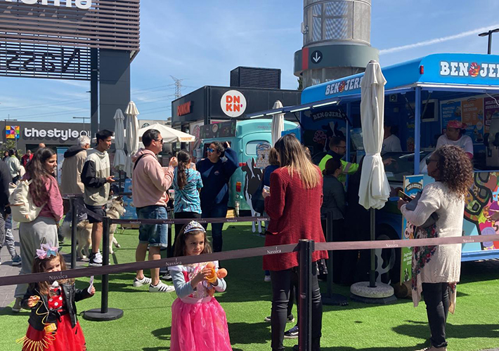 foto noticia Ben & Jerry’s regala 1.200 litros de helado a más de 10.000 personas en España durante la celebración de su ‘Free Cone Day’